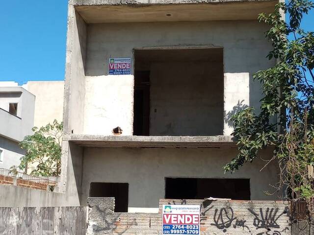 #960 - Casa para Venda em Rio das Ostras - RJ - 1