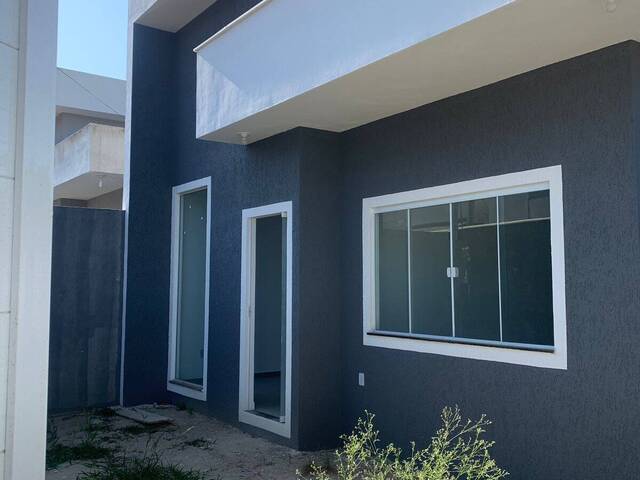 #1056 - Casa para Locação em Rio das Ostras - RJ