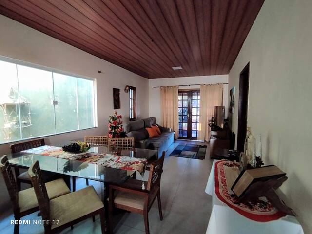 Casa para Venda em Rio das Ostras - 4